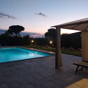 https://la-casa-di-tommy-cortona.it-tuscanyhotel.com