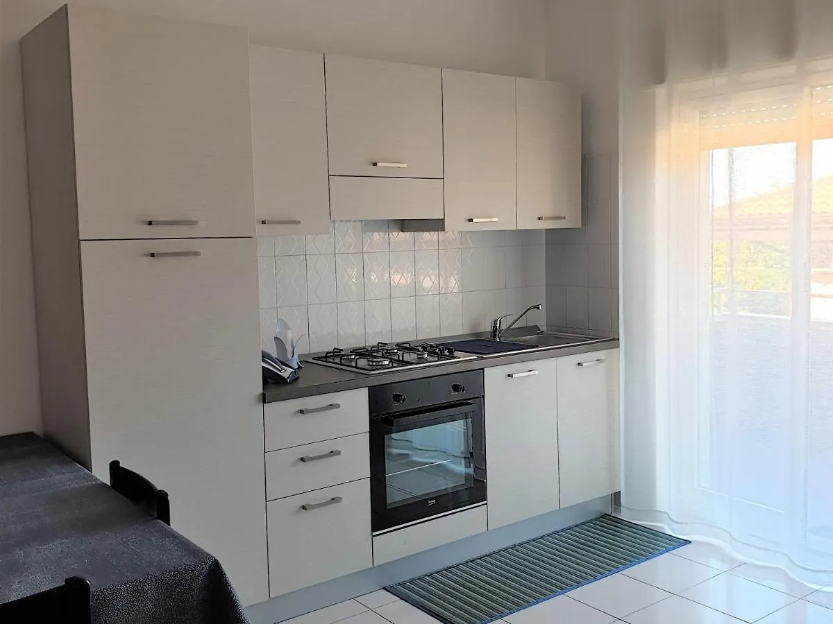 Baia Alcantara Apartments Giardini Naxos